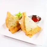 Samosa サモサ 2個（マヤビレストラン小禄店）