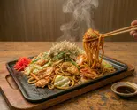 特製キムチ焼きそば（粉もの元次）