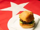 ラム肉バーガー RUM BURGER（アフリカンフード Restaurant＆Bar MJ）