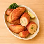鶏皮餃子(コンソメ)（Avvolgere＆ fritto）