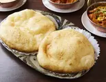 バトゥーラ Bhatura（パリカール）