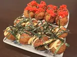 明太マヨたこ焼き8個＆マウント紅しょうがたこ焼き8個（松ちゃんのたこ焼き屋DX）