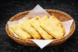 チーズナン Cheese Naan(MUGAL MAHAL)