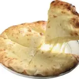 チーズナン/Cheese Nan（インド料理＆バー カナピナ）