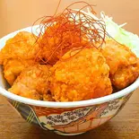唐揚げ丼旨辛(からあげ丼 日の家)