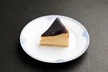 自家製バスクチーズケーキ（Bar Corazon-バルコラソン-）