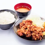 唐揚げ定食（ル・リアン）