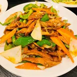 ホルモンとピーマン炒め(尖椒肥肠)(香菇王)