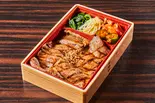 和牛ロース弁当(焼肉 冷麺 ユッチャン。北新地店)