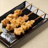 遠赤外線カリカリとり皮串焼き【3本】（風の街 大東店）