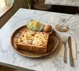 ハムチーズトーストセット(サラダ・たまご付)（ナナイロ）
