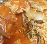 ユッケジャンスープ Spicy Beef Soup（味じまん）