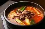 ユッケジャンスープ（KISMAT KITCHEN）