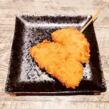 たまねぎの串揚げ（肉酒場にゃぶ）