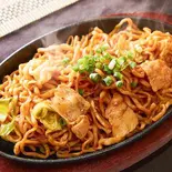 おとうちゃん名物!ホルモン焼きそば(ホルモン焼きそば おとうちゃん 黄金町店)