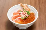 サーモンとイクラの親子丼(おさかなや)
