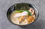(醤油)鶏白湯ラーメン(鶏白湯ラーメンTOKU)