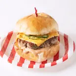 100%チーズバーガー/The 100% Cheeseburger（JB's TOKYO エキュート赤羽みなみ店）