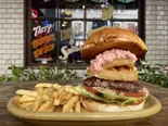 フライドオニオンタルタルバーガー【FRIED ONION TARTAR BURGER】（創業21年プレミアムバーガーの店 UNCHAIN DINER）