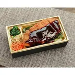 三元豚の味噌カツ重（ビーフカツ肉垣）