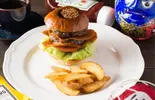 ダブルチーズバーガー Double Cheese Burger(だるま珈琲)