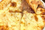 Anko Cheese Nan (あんこチーズナン)（Indian restaurant puja）