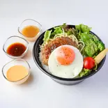 月見ハンバーグライスボウル（ぐるり庵離れ）