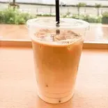 アイスカフェラテ（横浜市場食堂グリルエトナ）