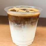 アイスカフェラテ（【サンドイッチとおやつ】シバカフェ）