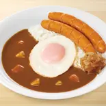 目玉焼きソーセージカレー Pork Curry Rice w/ Sunny-Side-Up Egg & Sausage(すき家 福岡舞鶴店)