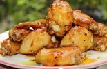 鶏肉揚げとナンプラー炒め( Thịt Gà Chiên Mắm )（ベトナム料理モク屋木場店）