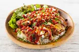 (お肉増量)シラチャ―ジャークチキンオーバーライス（【ごはん特盛まで無料】MEXジャークチキンオーバーライス 弘明寺店）