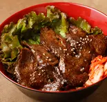 牛ハラミタレ焼肉丼(韓国料理 清美)