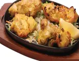チキンティッカ Chicken Tikka 2P（インドネパールレストランニューサンティ）