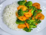 ブロッコリーと海老の炒めとご飯 Brocolli and Shrimp Stir Fry with Rice（Himalaya Kitchen）