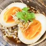 特製・麻薬玉子※写真はイメージです。（サロンゴ・カフェ）