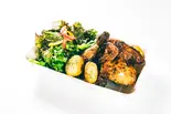 1/2チキン&グリーンサラダセット(Farmer's Chicken 田町店)