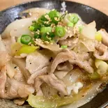 ネギ塩豚丼(味噌汁付き)（山喜多 獨協大学前店 yamakita dokkyoudaigakumaetenn）