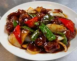 鶏肉の黒酢炒め（龍福 新中華）