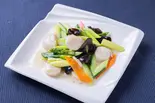 ホタテとアスパラ炒め（中華料理 龍騰）