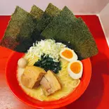 赤盛りラーメン（横浜家系ラーメン 赤家 住吉店）