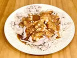 蒜泥白肉 茹で豚のにんにくソースかけ Pork Slices with Garlic Sauce（Taiwan Bee）
