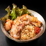 ガーリックサムギョプサル丼 Samgyeopsal Rice Bowl with Garlic（韓流ご褒美飯♪バターガーリックライスの【サムギョプサル丼】 日吉店）