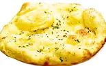 ガーリックナン / GARLIC NAN（スナンネパールインドキュイジーヌ 名古屋店）