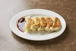 濃厚肉汁焼餃子 ~職人手巻き~Pan-Fried Gyoza Dumplings with Thick Meat Juices(味一 Factory極)