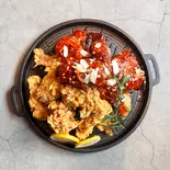【やみつき】ヤンニョムハーフ＆ハーフチキン Yangnyeom half ＆ half Chicken（BASAK CHICKEN 下北沢）