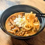もつカレーうどん(もつ焼き 大阪屋)