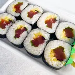 鮪たくあん巻（お食事とお酒 お多福）