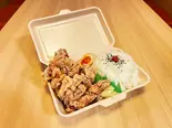1kgごえ「メガ盛でっからあげ弁当」（五穀みそらーめん 味噌屋 蔵之介 八王子みなみ野店）
