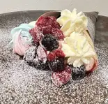 【人気No.3】レアチーズ生クリームベリー（sweets bar jsjs）